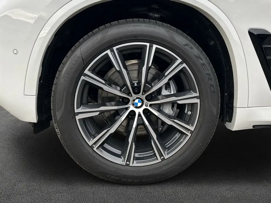 BMW X5 - Thumbnail 8