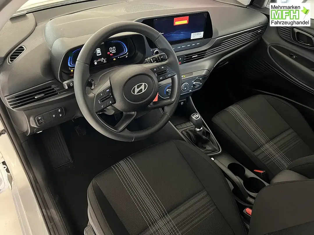 Hyundai i20 - Thumbnail 8