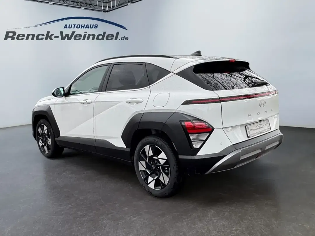 Hyundai KONA - Thumbnail 3