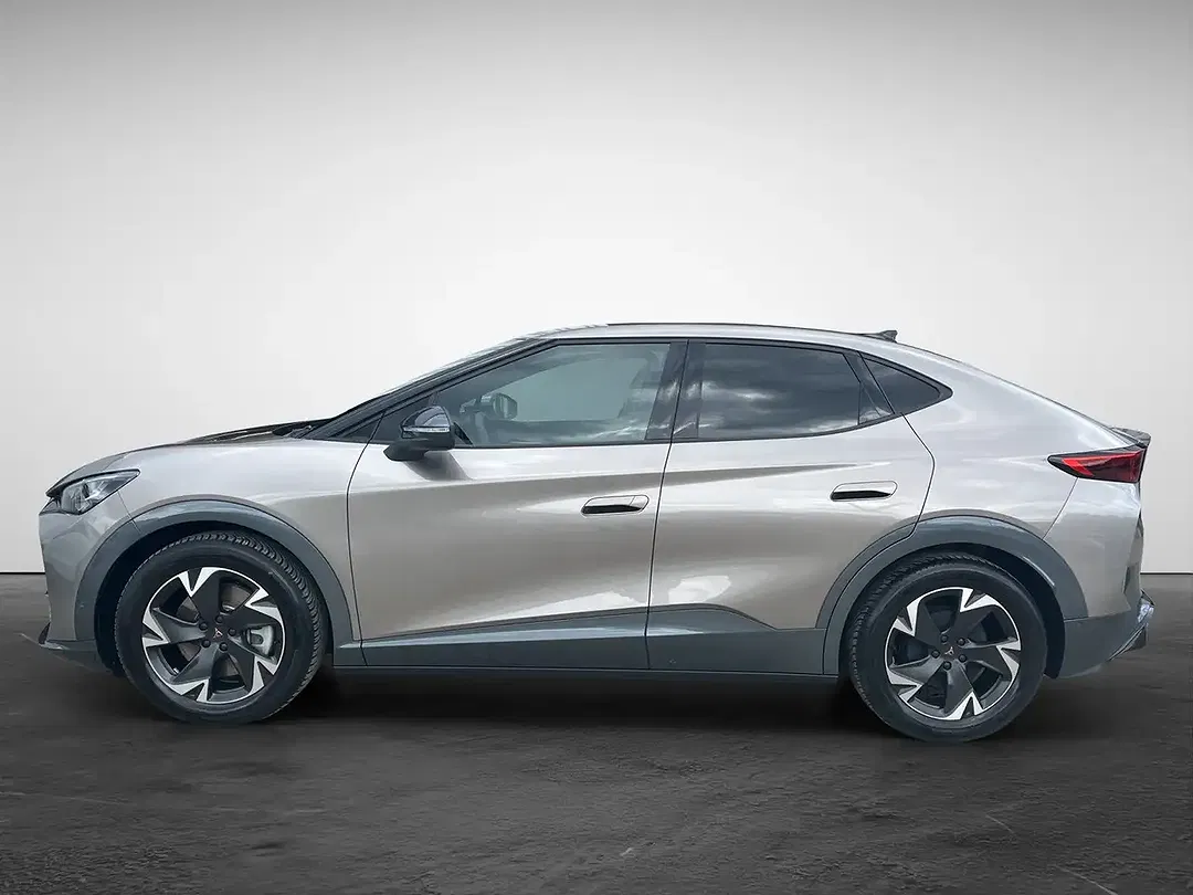 CUPRA Tavascan - Thumbnail 2