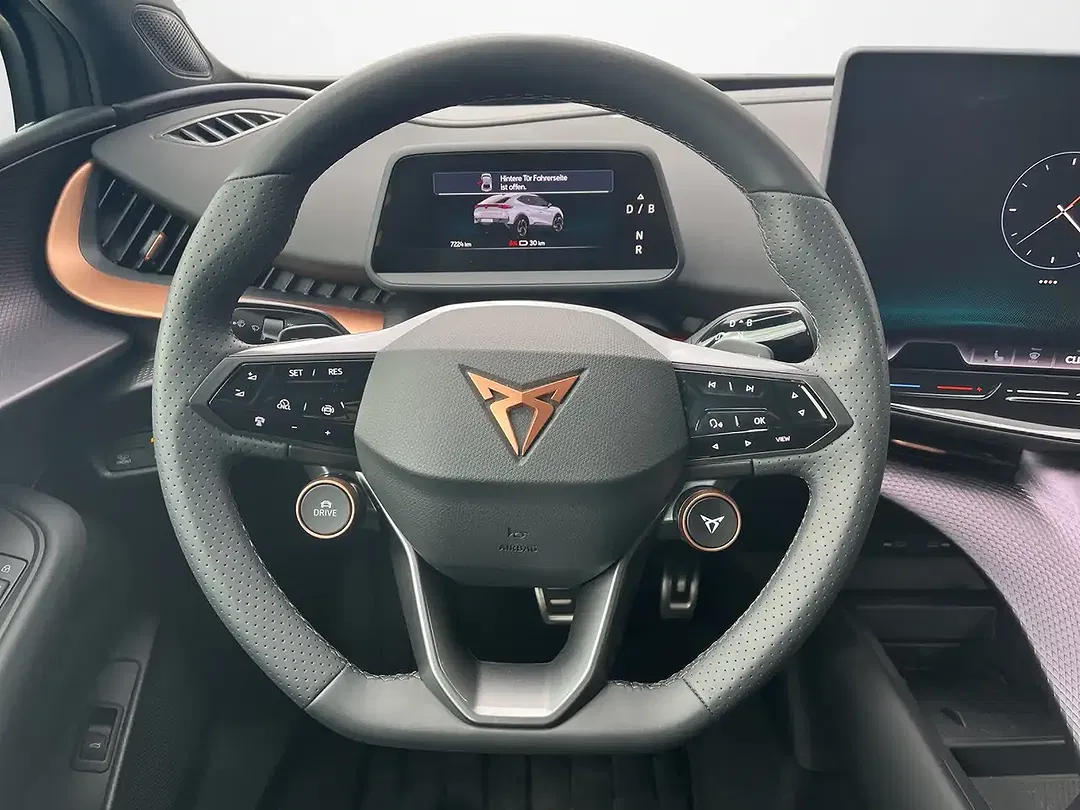 CUPRA Tavascan - Thumbnail 8