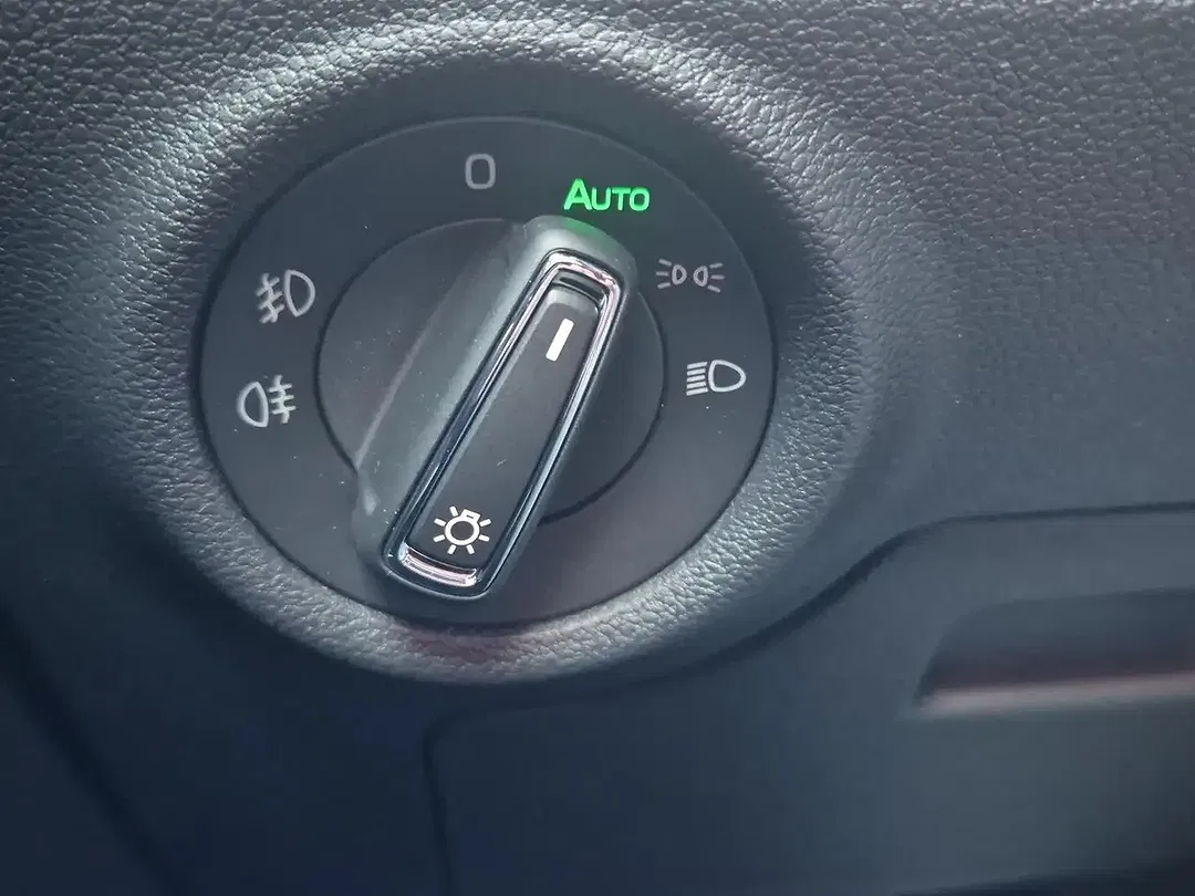 Skoda Kamiq - Thumbnail 14
