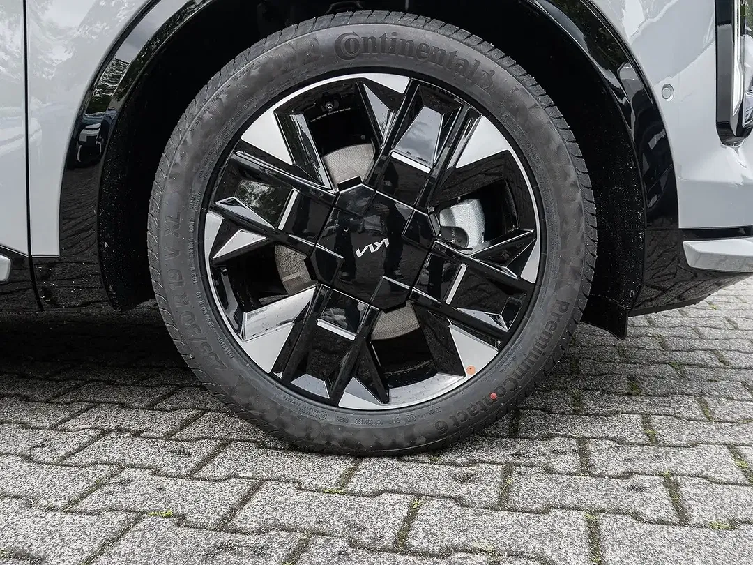 Kia Sportage - Thumbnail 3
