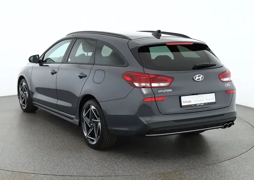 Hyundai i30 - Thumbnail 2