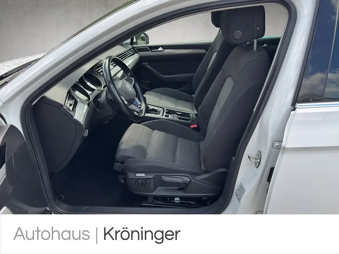 Volkswagen Passat Variant - Thumbnail 7