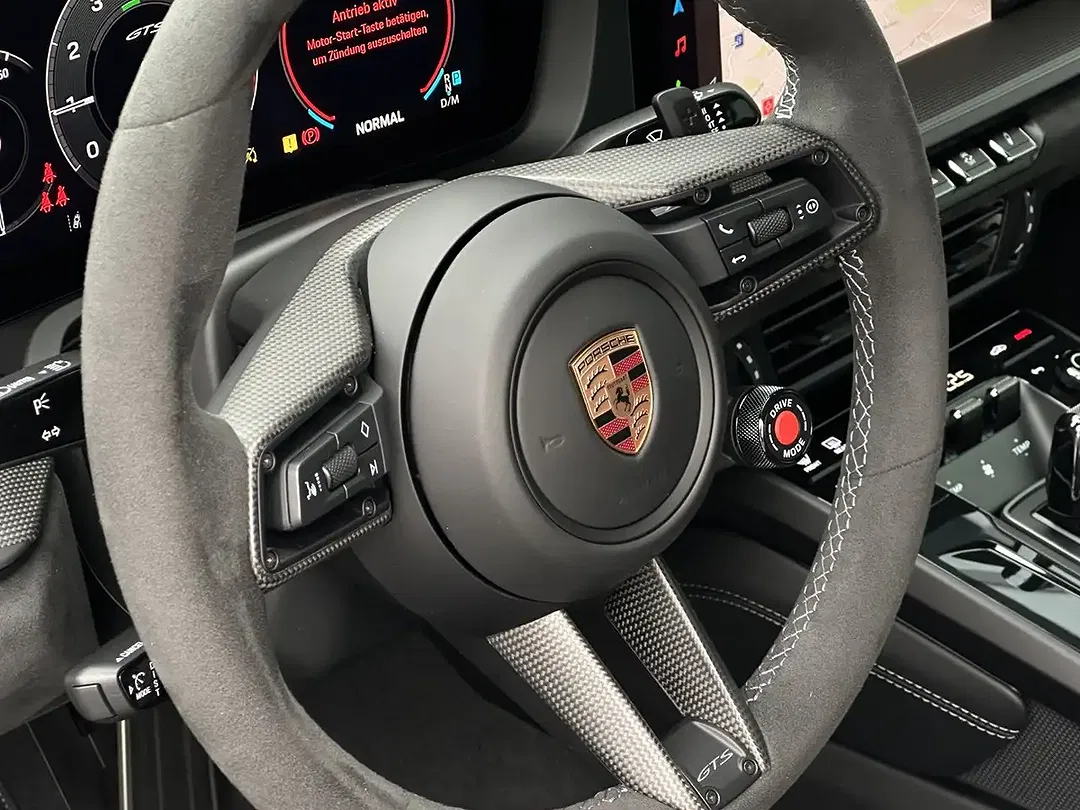 Porsche 992 - Thumbnail 14