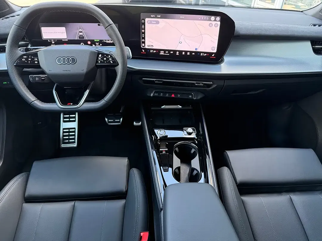 Audi Q3 - Thumbnail 9