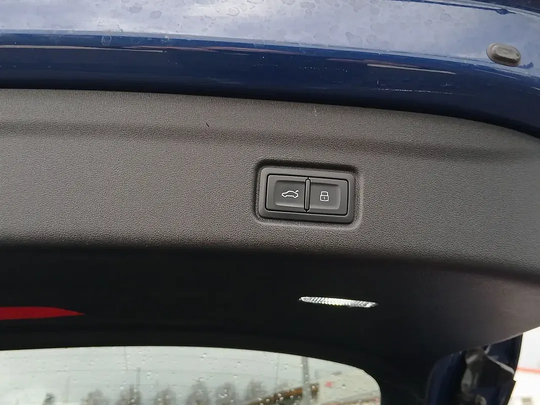 Audi SQ6 e-tron - Thumbnail 13