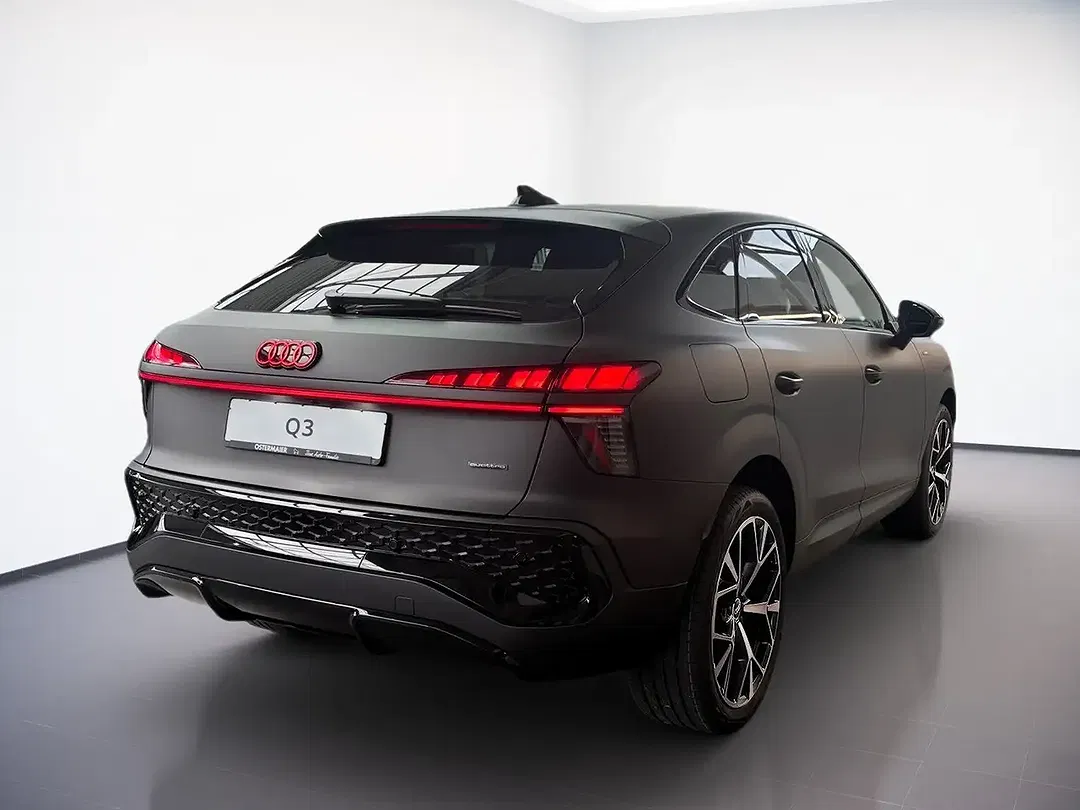 Audi Q3 - Thumbnail 4
