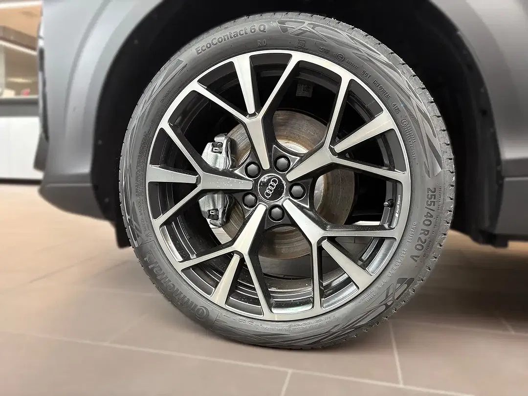 Audi Q3 - Thumbnail 7