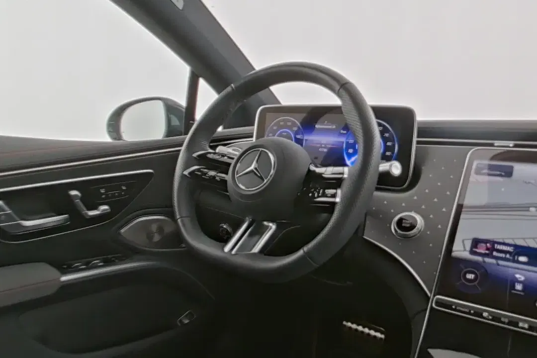 Mercedes-Benz EQS - Thumbnail 10