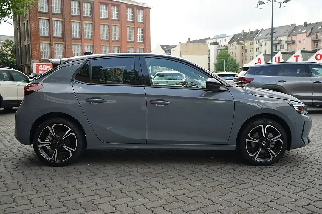 Opel Corsa - Thumbnail 6