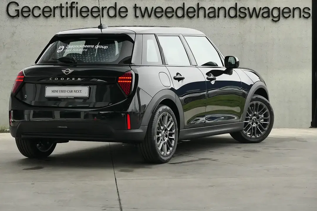 MINI Cooper C - Thumbnail 2