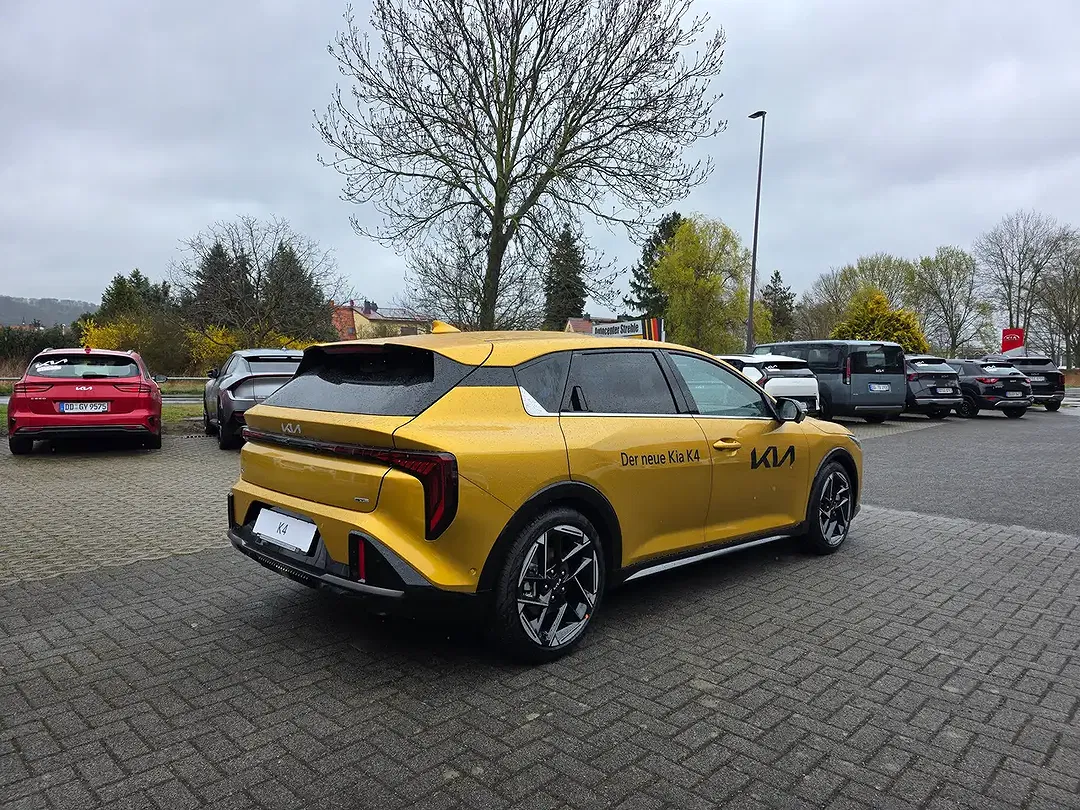 Kia K4 - Thumbnail 5