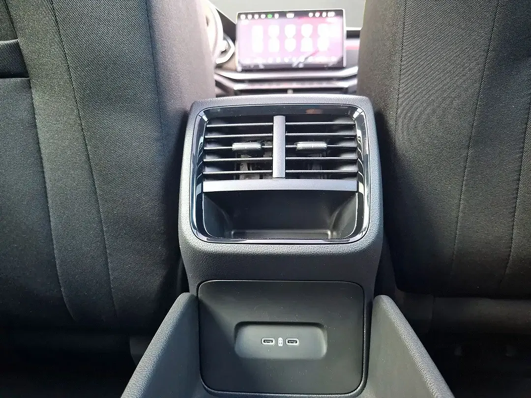 Skoda Octavia - Thumbnail 15