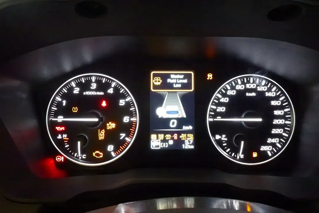 Subaru Crosstrek - Thumbnail 12