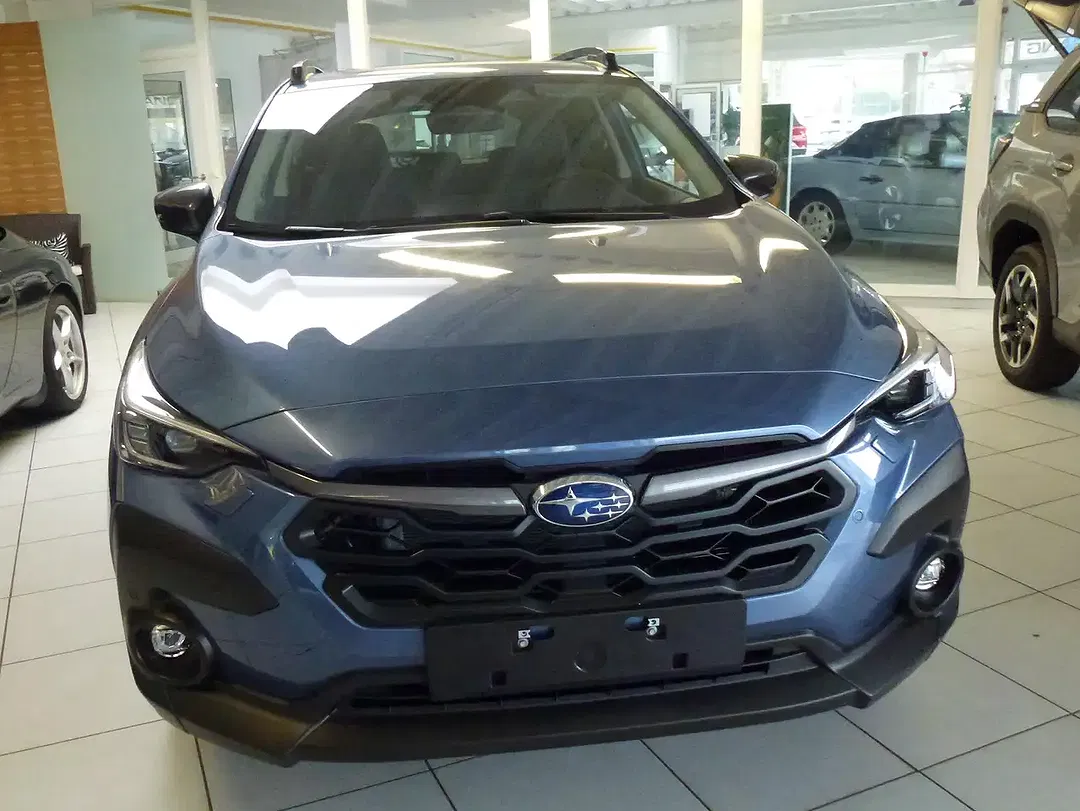 Subaru Crosstrek - Thumbnail 2
