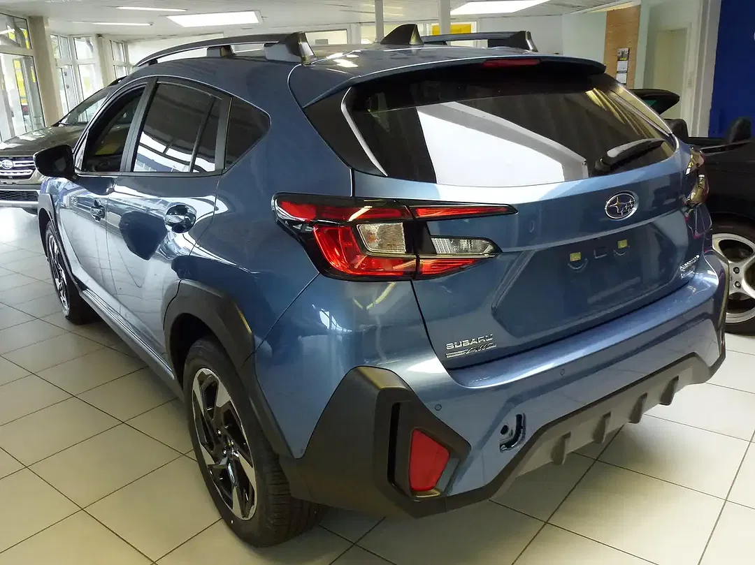Subaru Crosstrek - Thumbnail 5