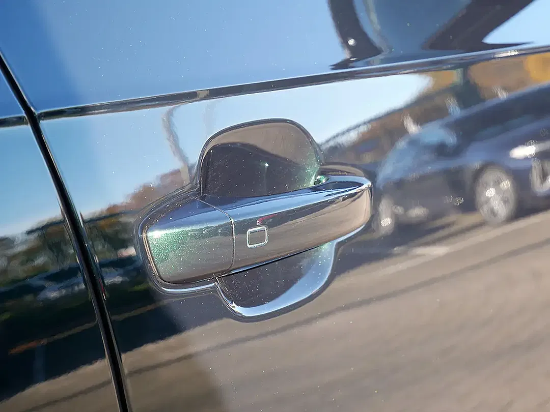 Audi Q7 - Thumbnail 13
