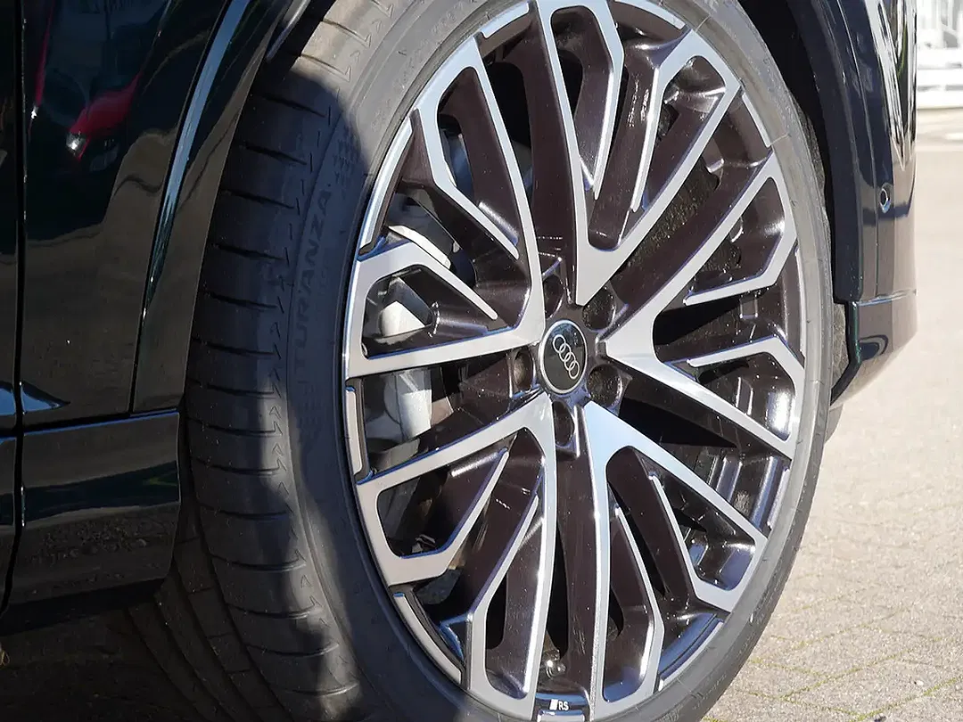 Audi Q7 - Thumbnail 14