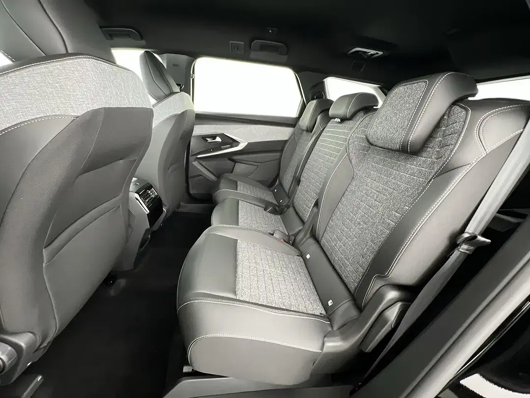 Peugeot 5008 - Thumbnail 9