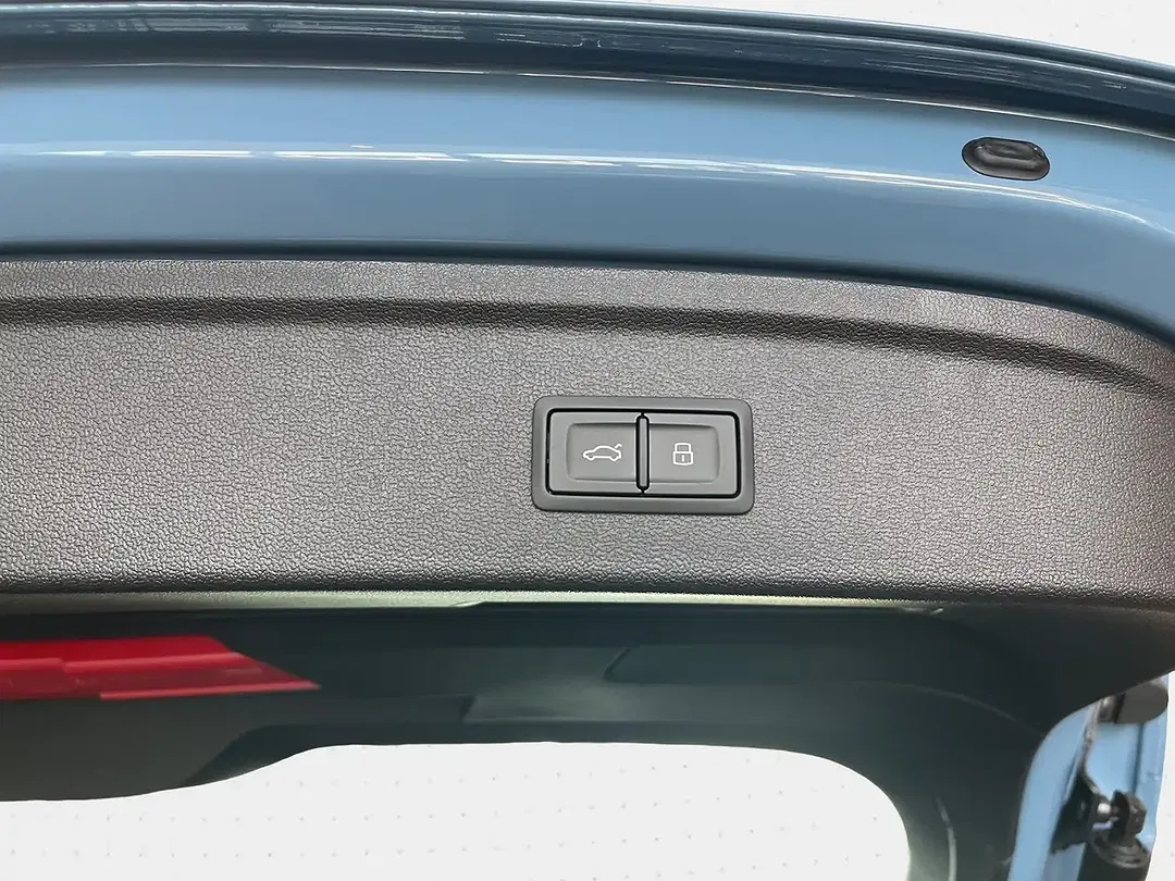 Audi RS3 - Thumbnail 12