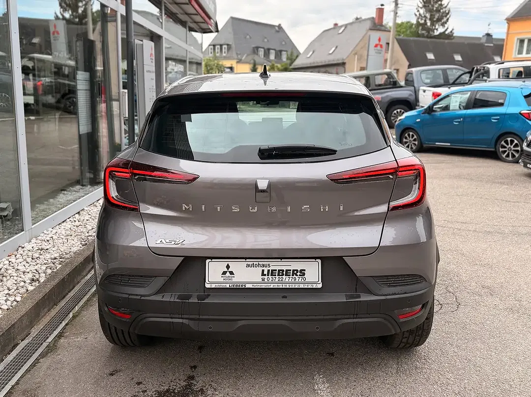 Mitsubishi ASX - Thumbnail 3