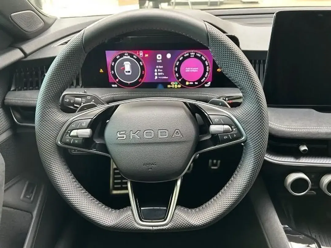Skoda Superb - Thumbnail 15