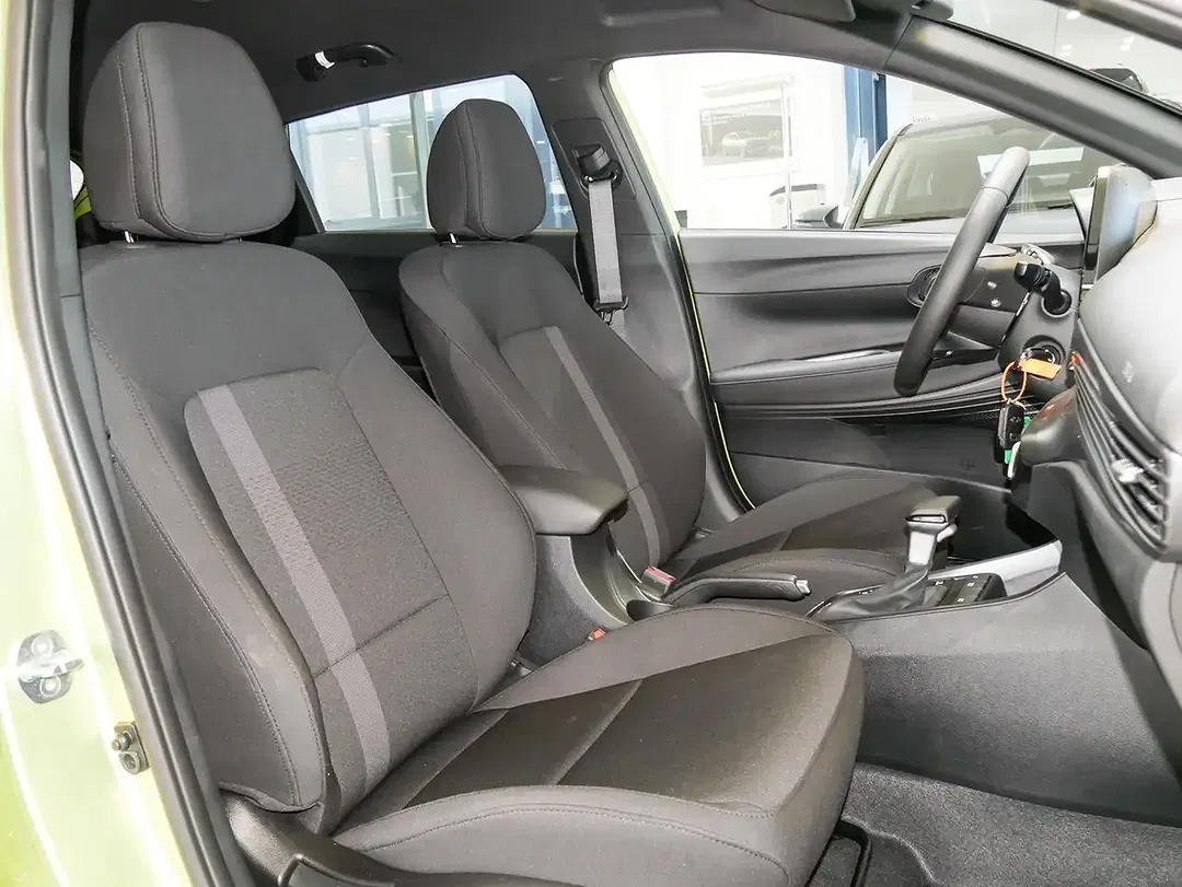 Hyundai i20 - Thumbnail 5