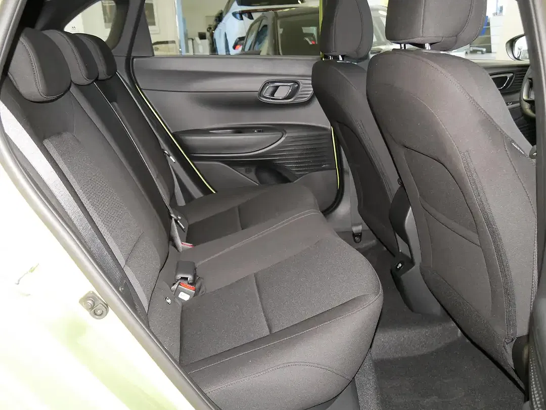 Hyundai i20 - Thumbnail 8