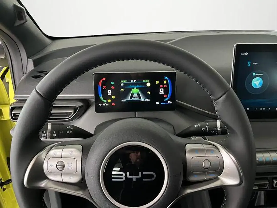 BYD Dolphin - Thumbnail 7