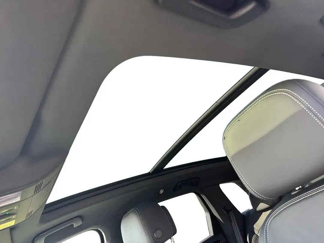 Volkswagen Touareg - Thumbnail 10
