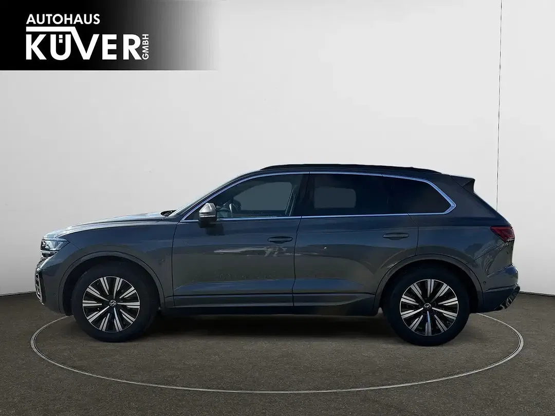 Volkswagen Touareg - Thumbnail 3