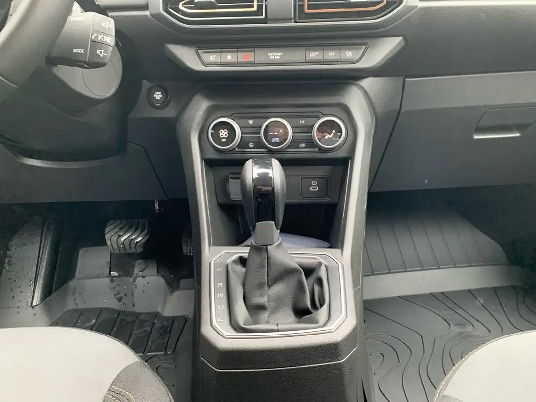 Dacia Sandero - Thumbnail 11