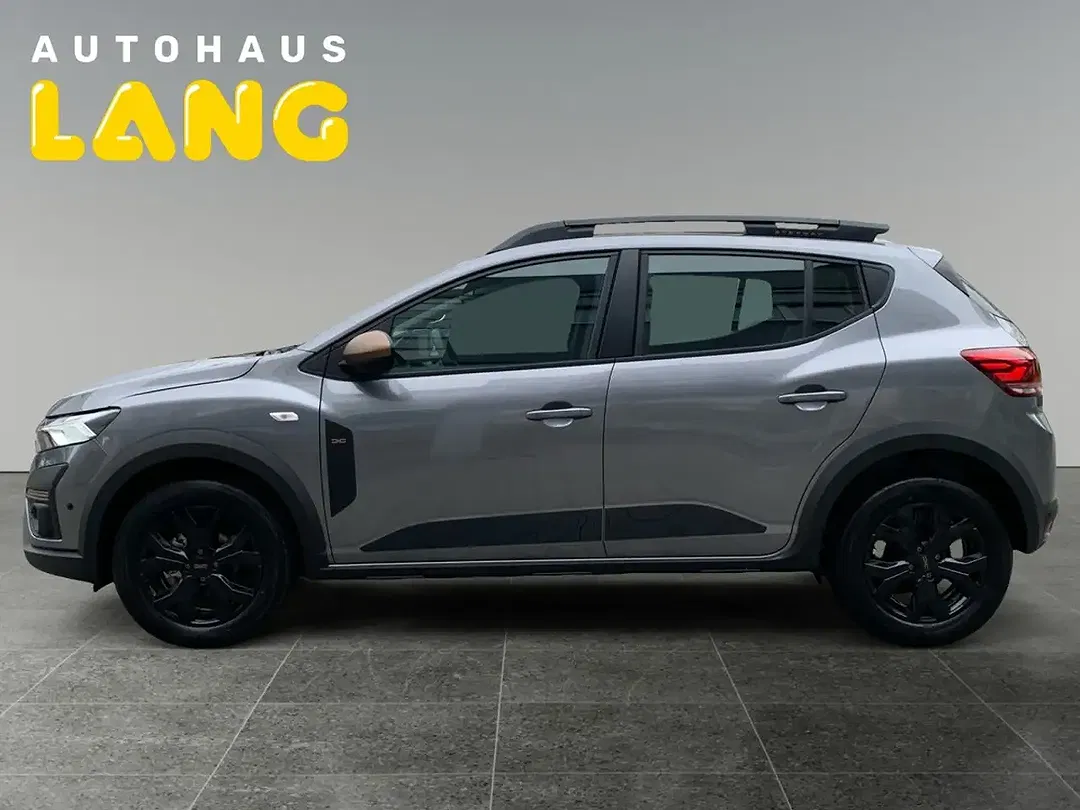 Dacia Sandero - Thumbnail 2