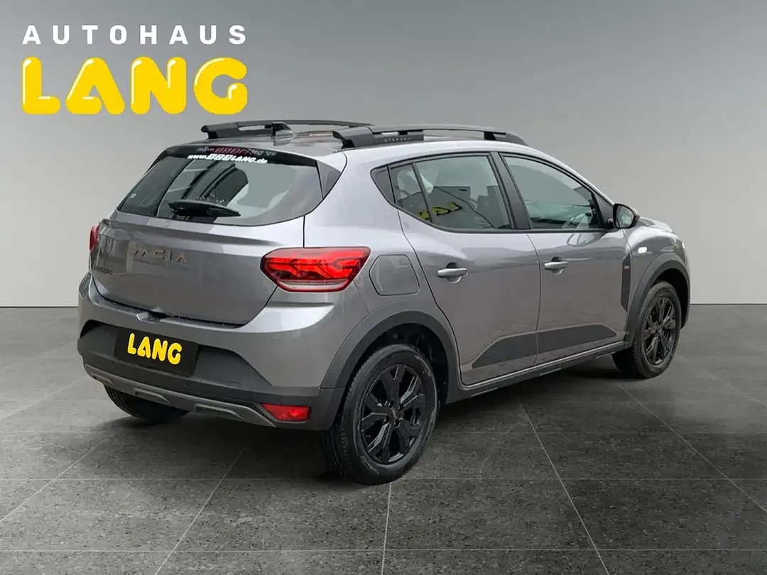 Dacia Sandero - Thumbnail 5