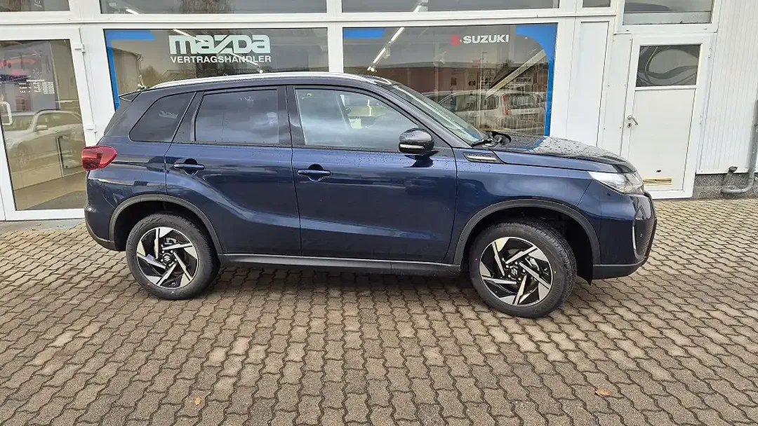 Suzuki Vitara - Thumbnail 3