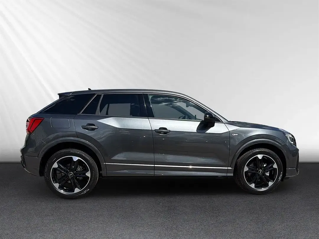 Audi Q2 - Thumbnail 2