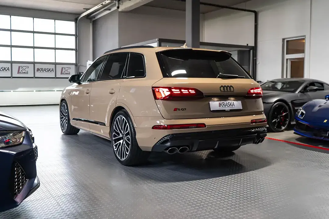 Audi SQ7 - Thumbnail 11