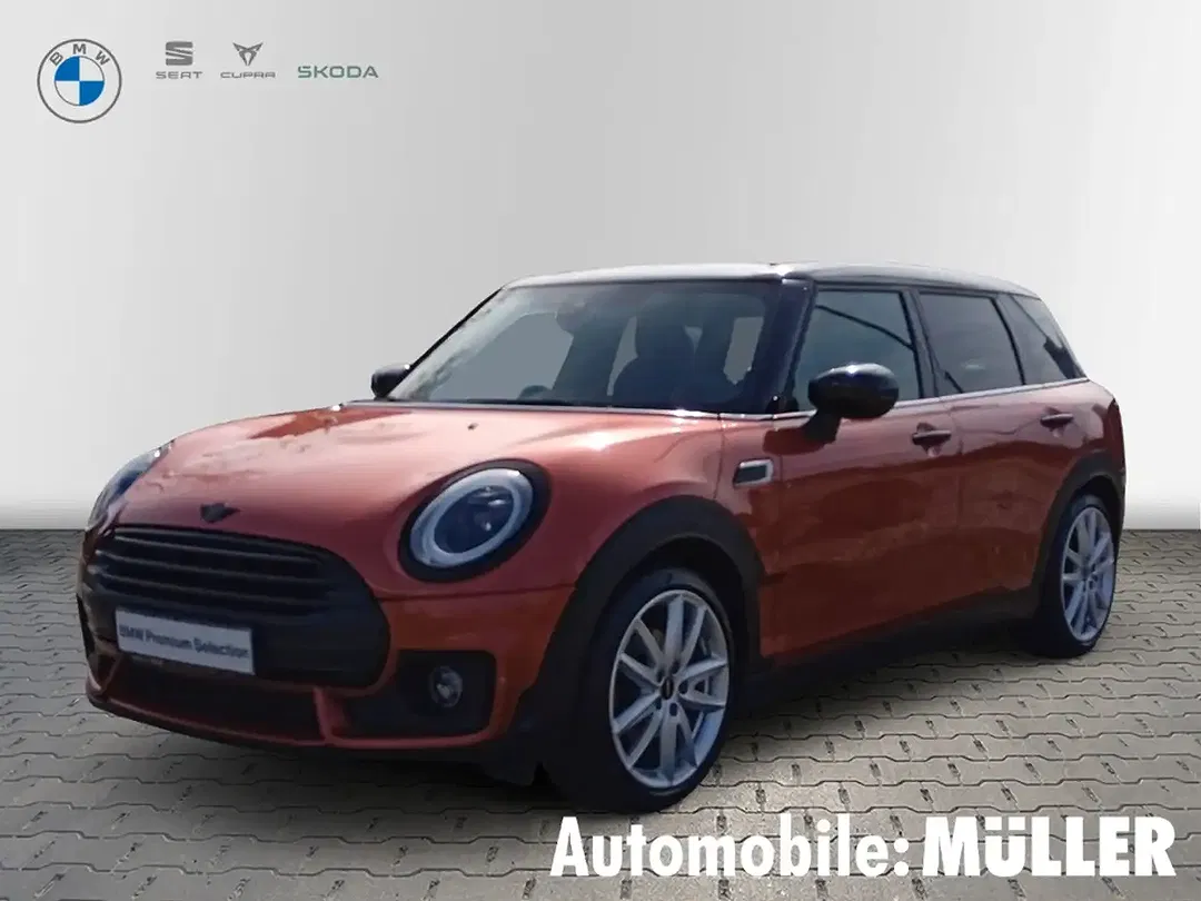 MINI Cooper Clubman - Thumbnail 1