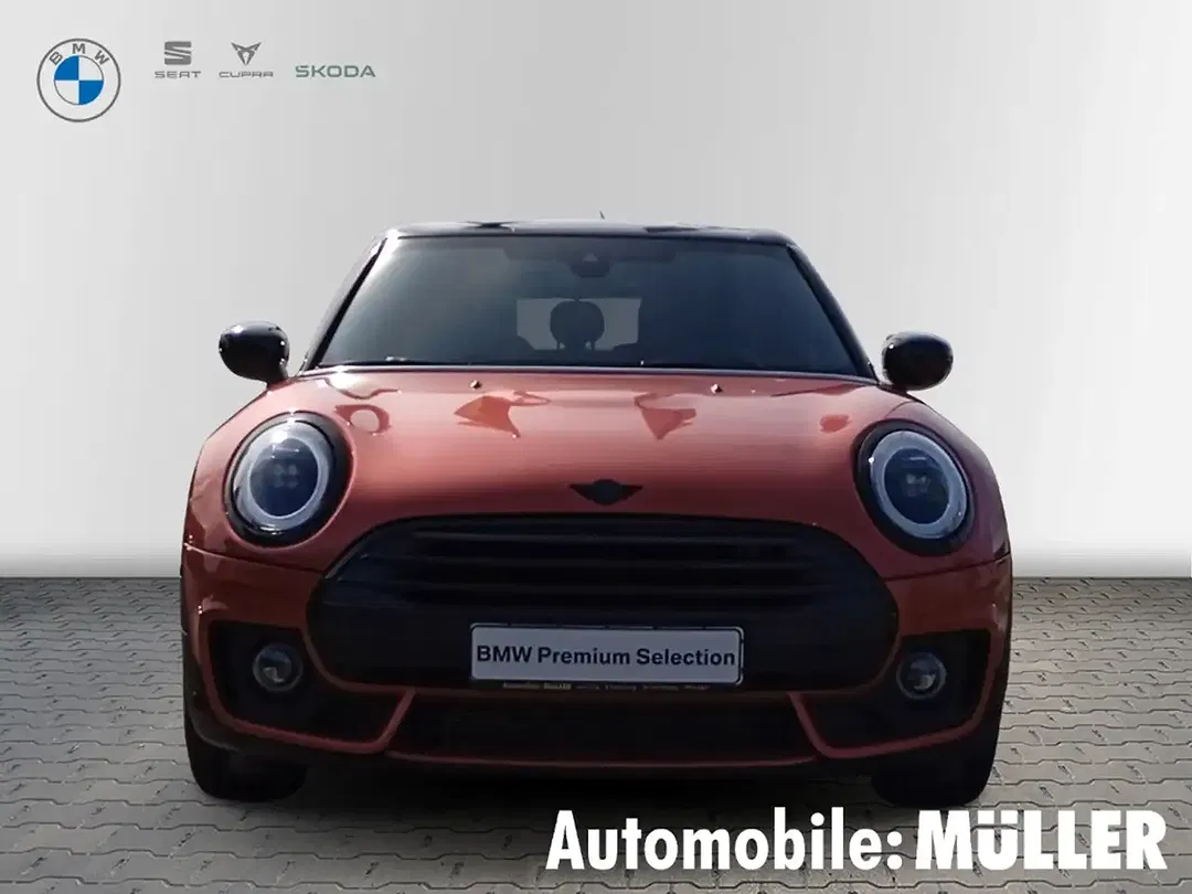 MINI Cooper Clubman - Thumbnail 2