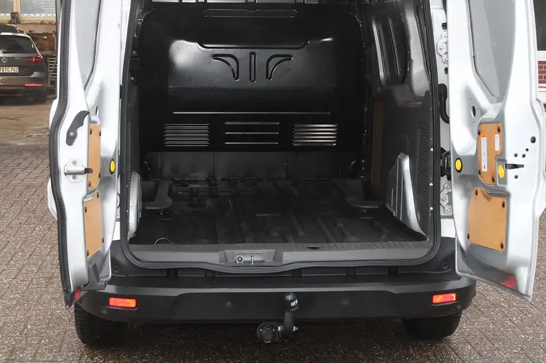 Ford Transit Connect - Thumbnail 9