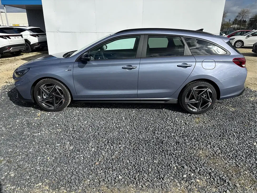 Hyundai i30 - Thumbnail 3