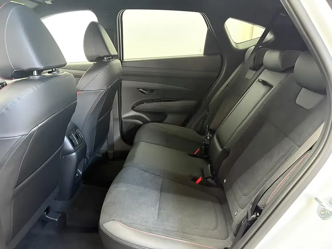 Hyundai TUCSON - Thumbnail 13