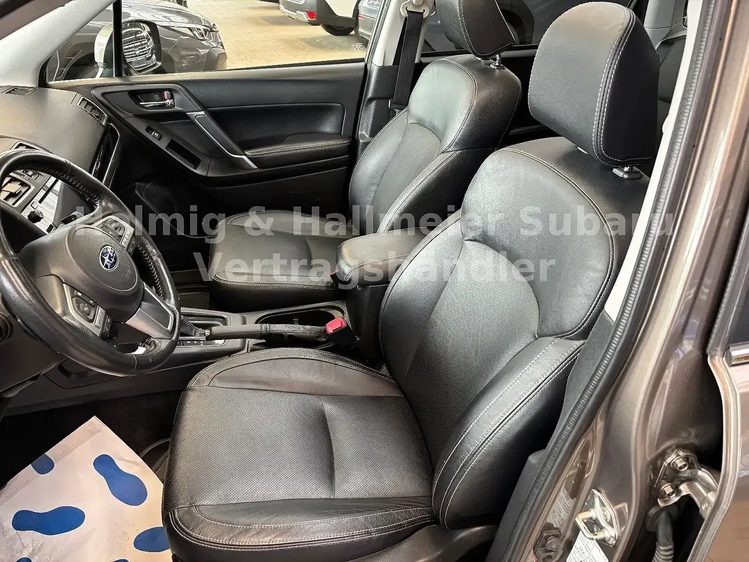 Subaru Forester - Thumbnail 10
