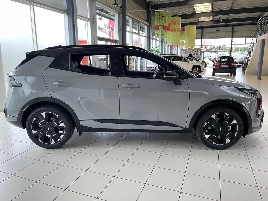Kia Sportage - Thumbnail 9