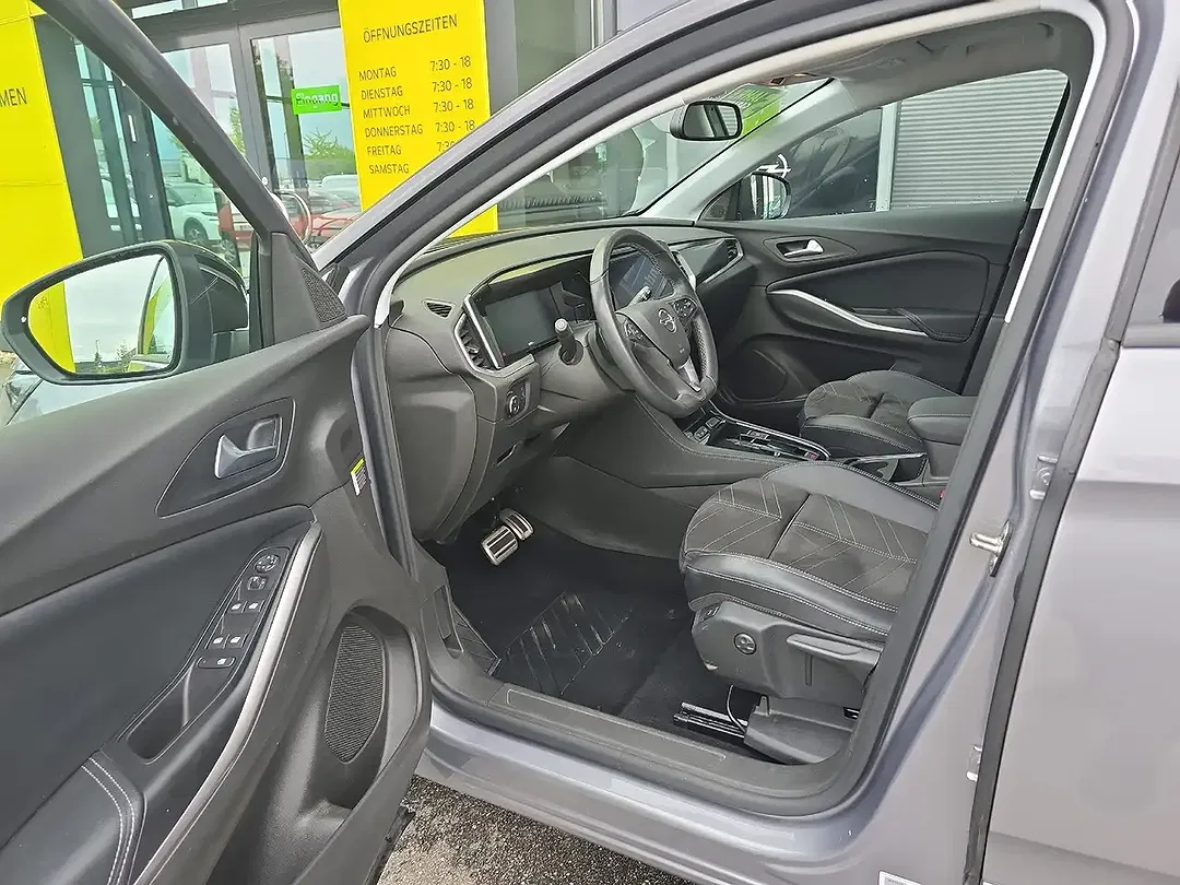 Opel Grandland - Thumbnail 8