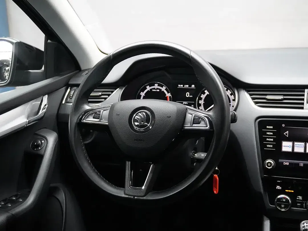 Skoda Octavia - Thumbnail 12