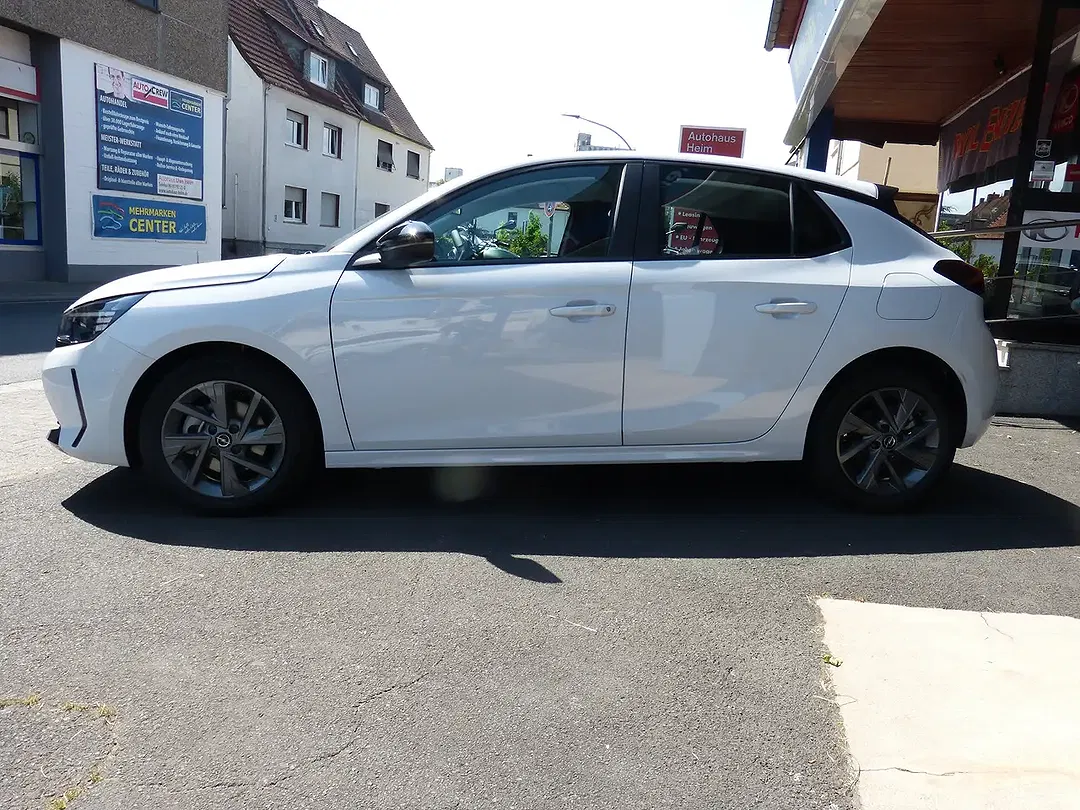 Opel Corsa - Thumbnail 3