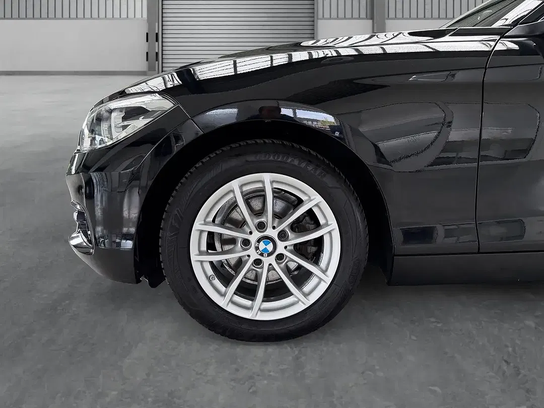 BMW 118 - Thumbnail 17